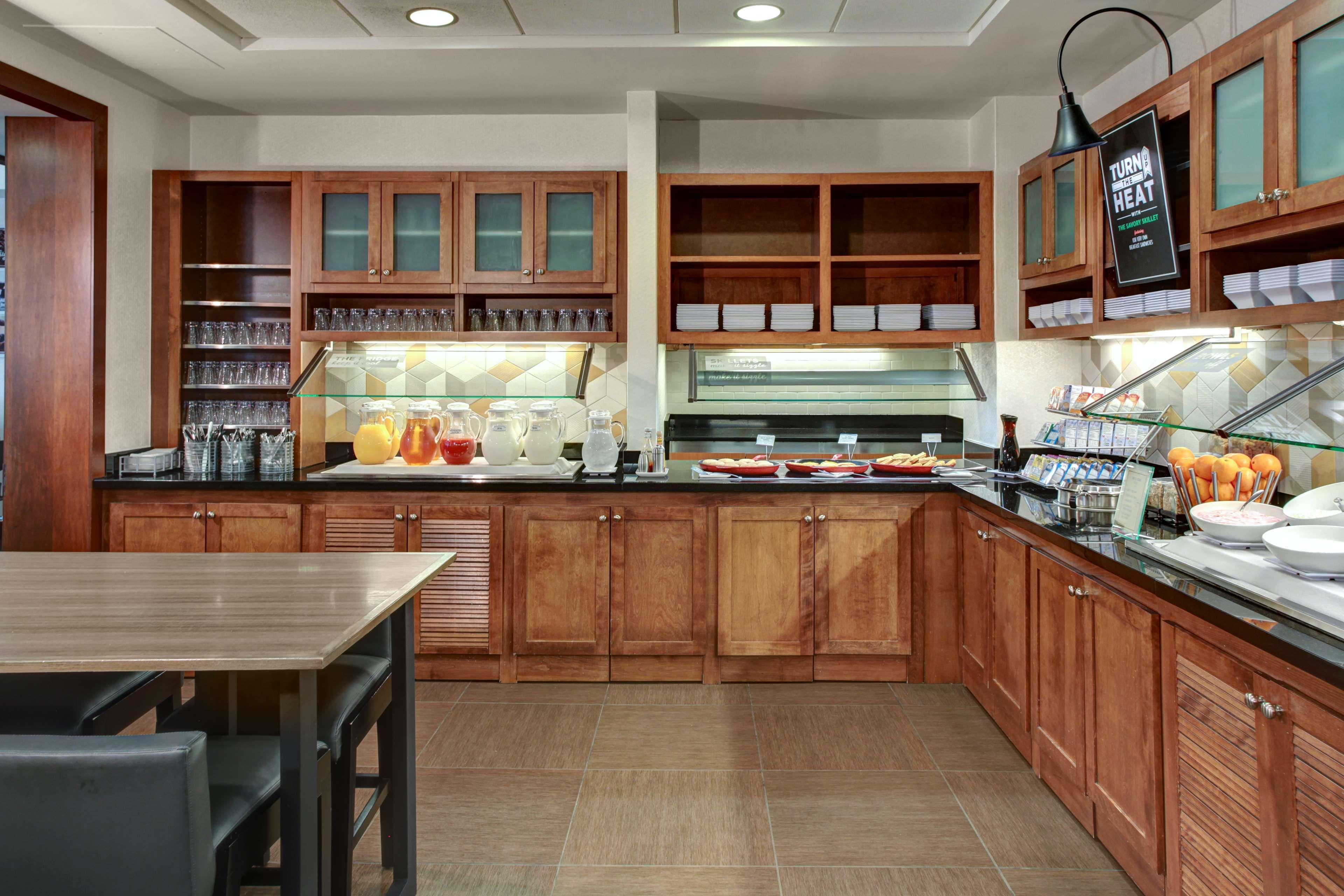 Hyatt Place Atlanta / Alpharetta / Windward Parkway Εξωτερικό φωτογραφία