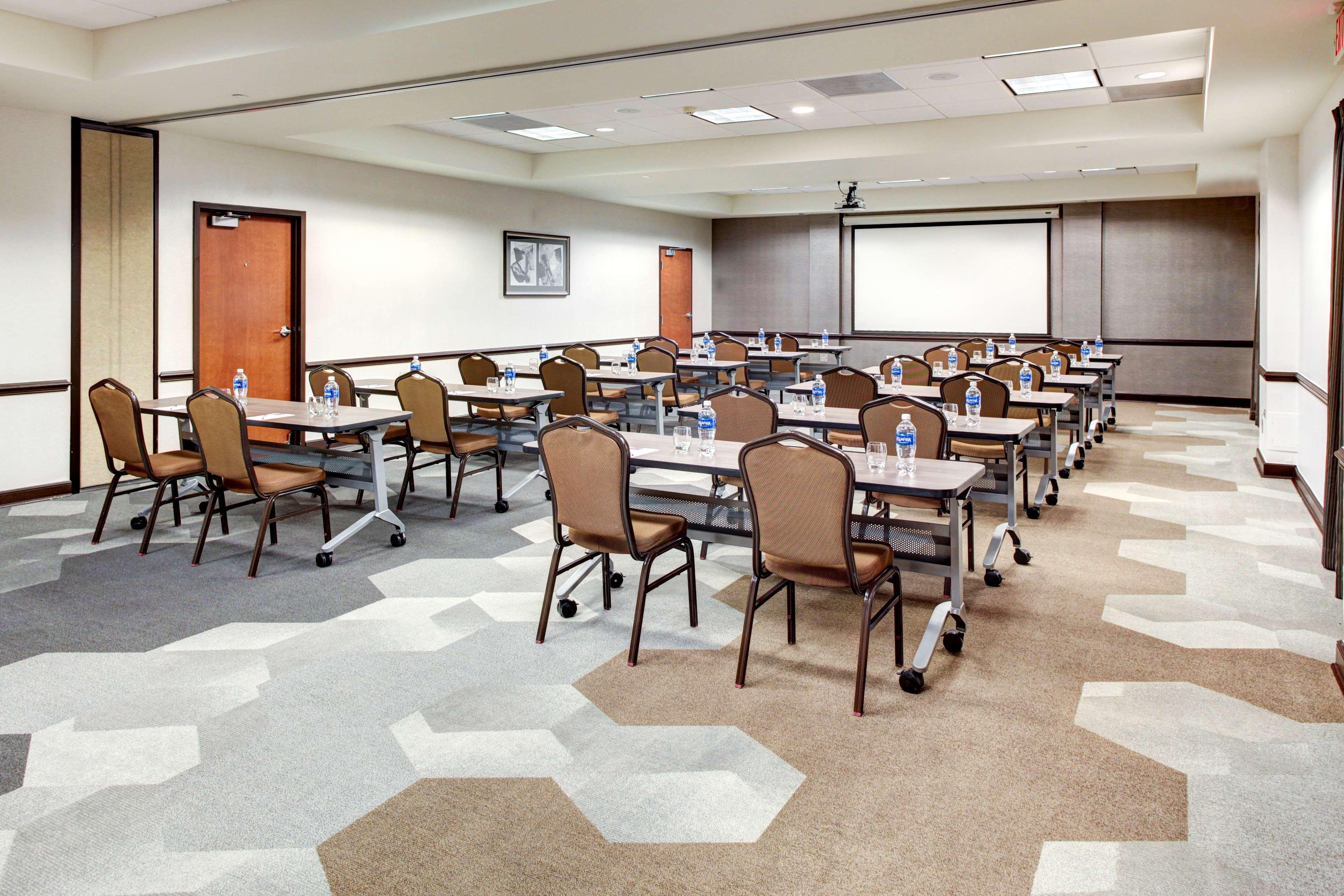 Hyatt Place Atlanta / Alpharetta / Windward Parkway Εξωτερικό φωτογραφία