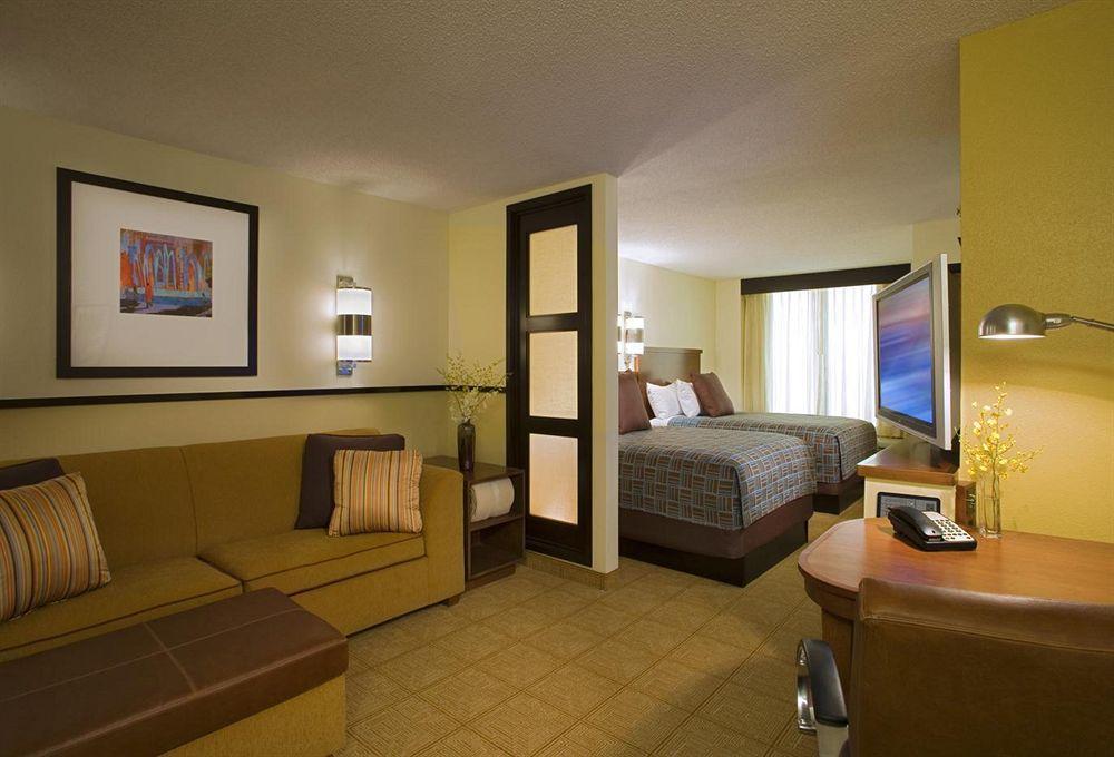 Hyatt Place Atlanta / Alpharetta / Windward Parkway Εξωτερικό φωτογραφία